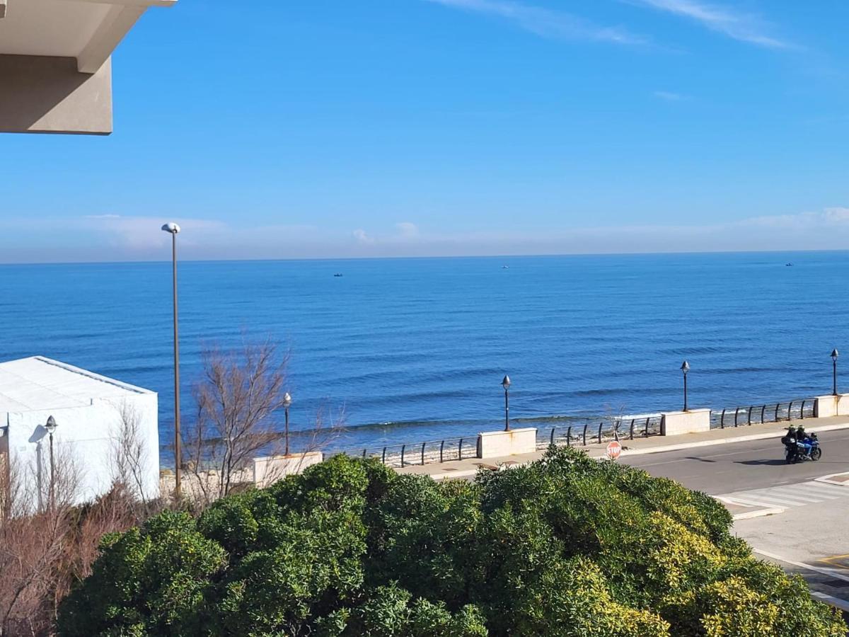 Casa Al Mare Hotel Bari Exterior photo